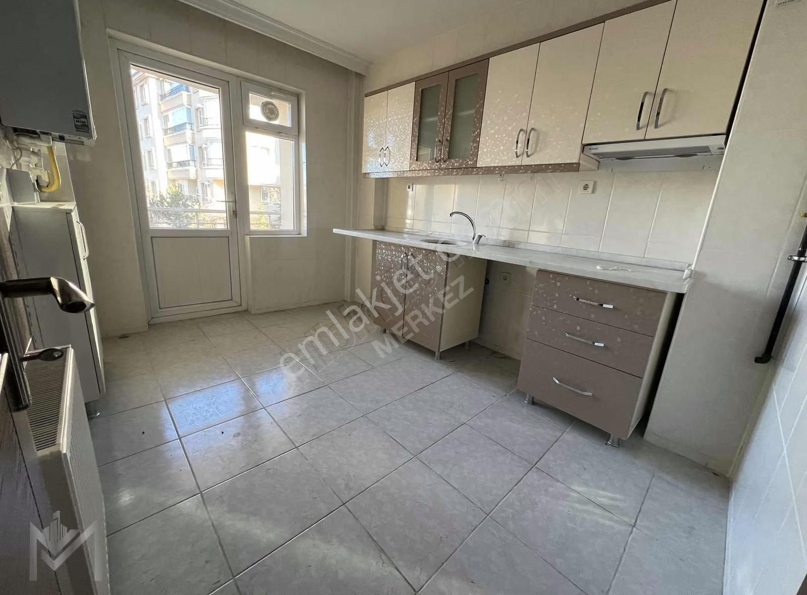 Boğaziçi Mh. 1. Kat Ön Cephe Asansörlü Cadde Yakını 3+1 Daire! - Görsel 9