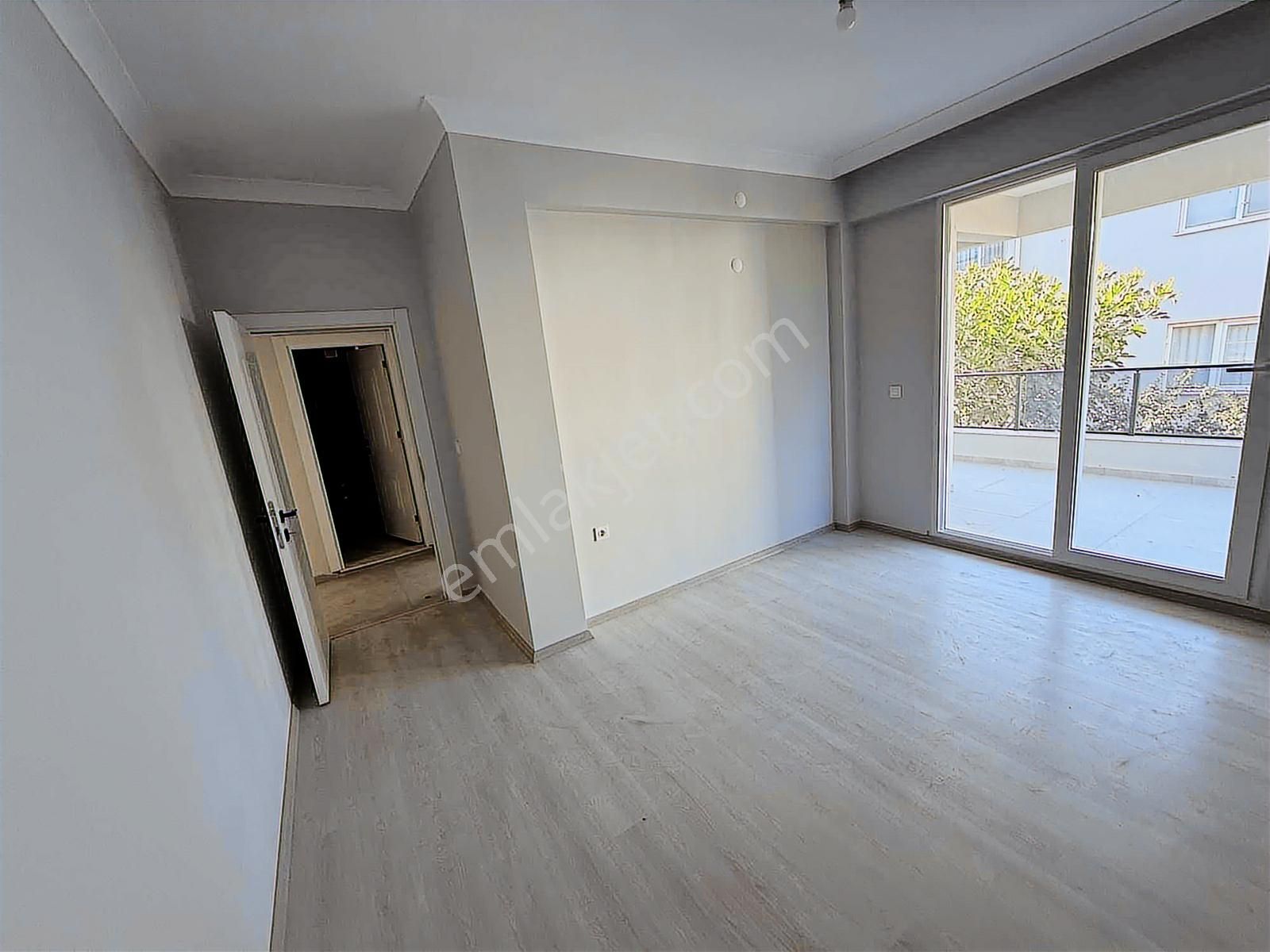 Gömeç Mithatpaşa Mah 2+1 Ara Kat Açık Mutfak Daire - Görsel 6