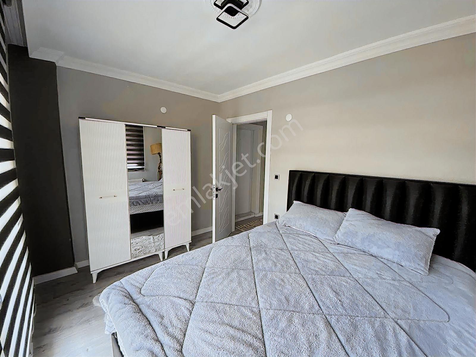 Gömeç Hacıhüseyinlerde İskanlı 3 Katlı Bahçeli Betorname Dublex - Görsel 22