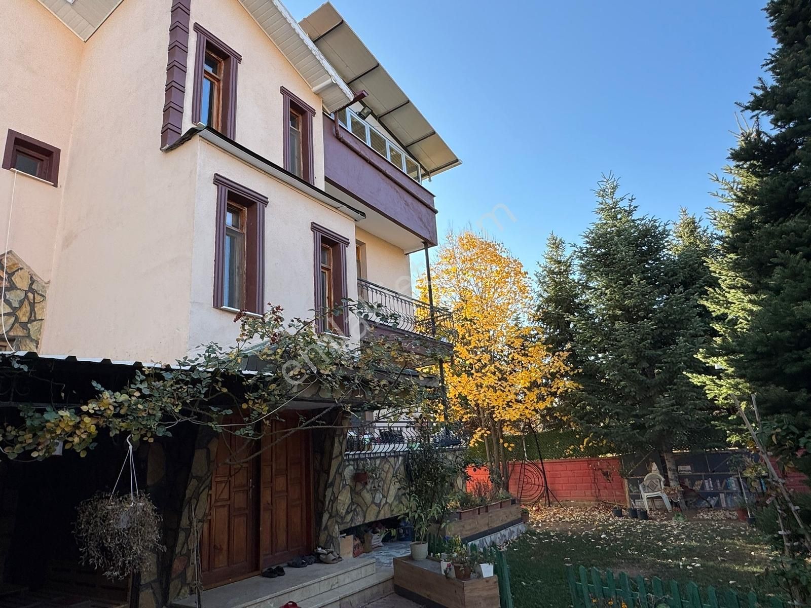 Talha Tozduman'dan Kozağaçda Tripleks 200 M2 Bahçeli Ev - Görsel 11