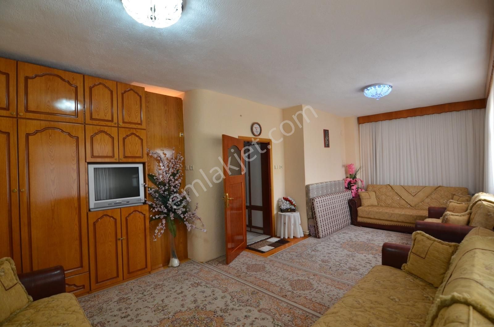 Talha Tozduman'dan Aşkan'da Müstakil 2 Adet: 3+1-2 Adet: 2+1 Ev - Görsel 17