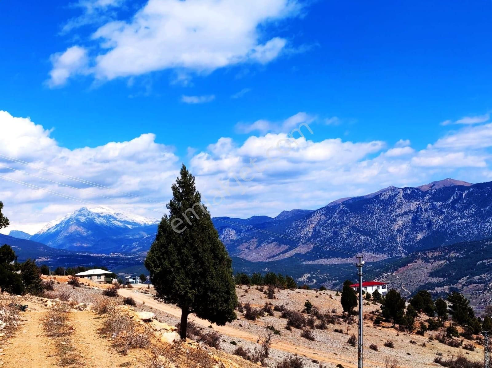 Kar Emlaktan Yenikonacık Bozkırlı Mevkiinde 400 M2 Satılık İmarlı İfrazlı Arsa - Görsel 12