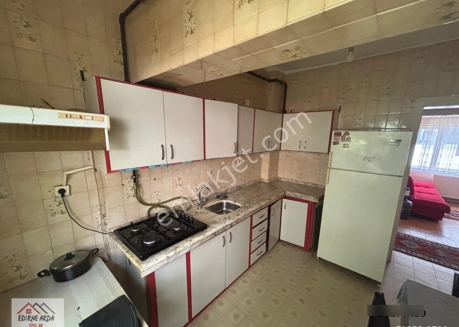 Arda Emlak Ofisi'nden Ayşekadın Mevkii'nde Hotel Apart Ve Pansiyon İçin Uygun Komple Bina - Görsel 32