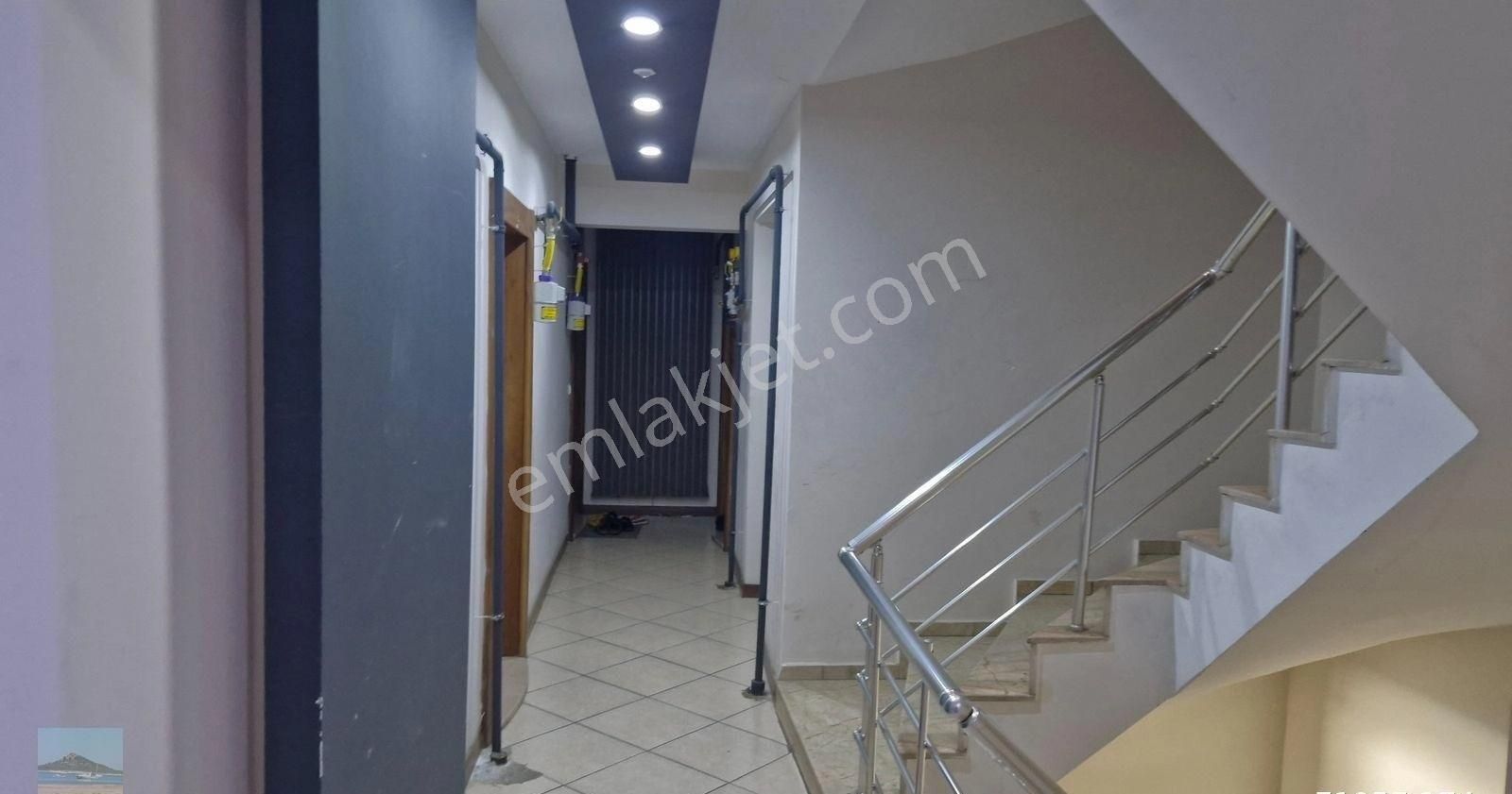 Aydın Merkez Orta Mah Kiralık 1+1 Doğal Gazlı Asansörlü Balkonlu Geniş Daire - Görsel 6