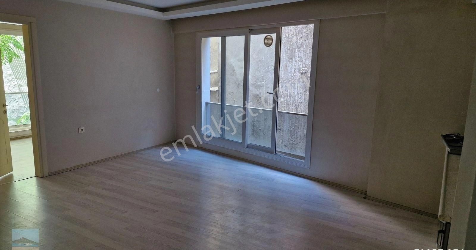 Aydın Merkez Orta Mah Kiralık 1+1 Doğal Gazlı Asansörlü Balkonlu Geniş Daire - Görsel 4