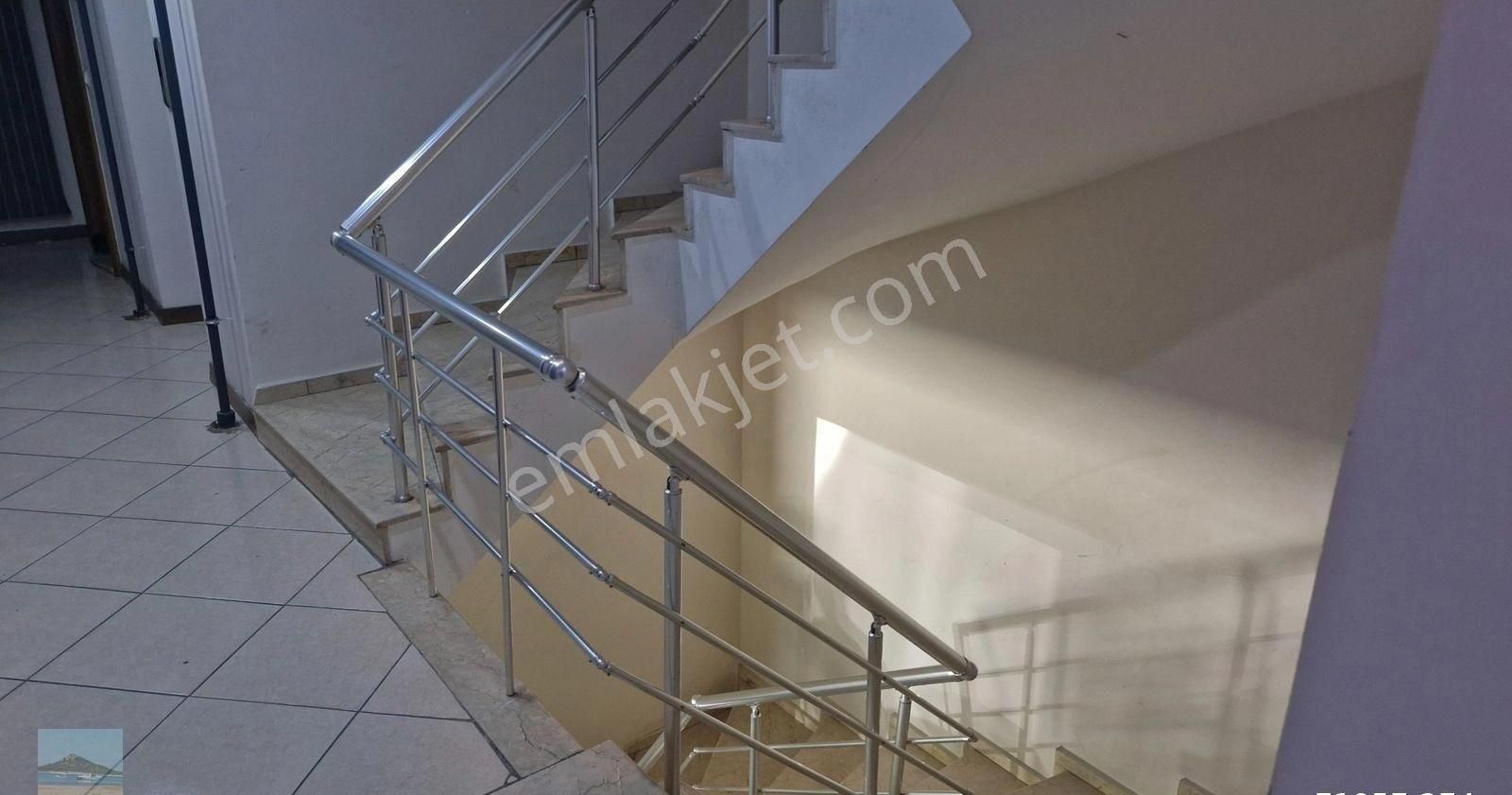 Aydın Merkez Orta Mah Kiralık 1+1 Doğal Gazlı Asansörlü Balkonlu Geniş Daire - Görsel 8