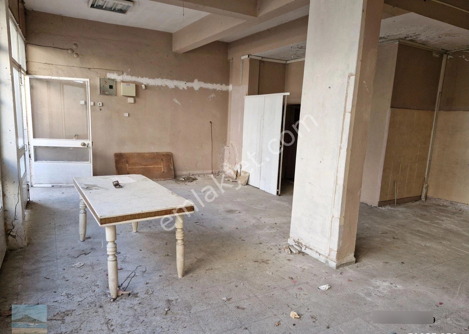 Aydın Merkez Kurtuluş Mah Kiralık 65 M2 Geniş Ve Her İşe Uygun Dükkan - Görsel 4