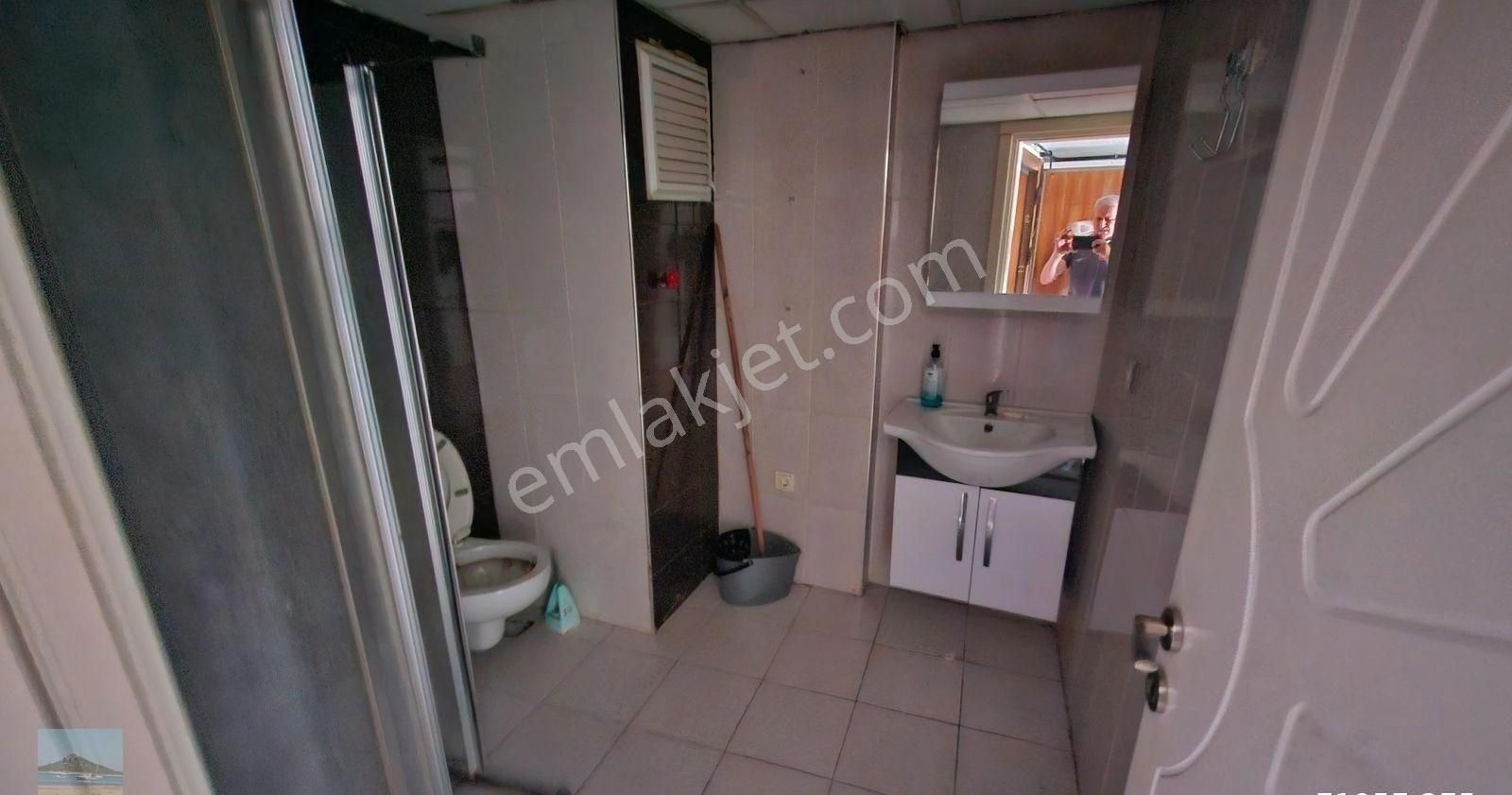Aydın Merkez Orta Mah Kiralık 1+1 Doğal Gazlı Asansörlü Balkonlu Geniş Daire - Görsel 19