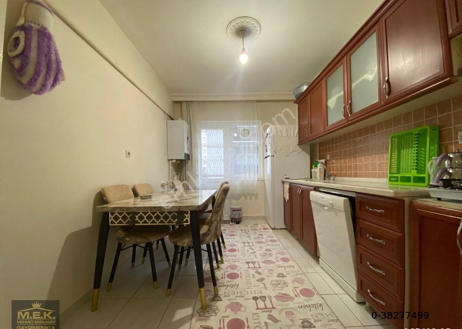 Bağlum Bulvarında 3+1 Kullanışlı Hesaplı - Görsel 14