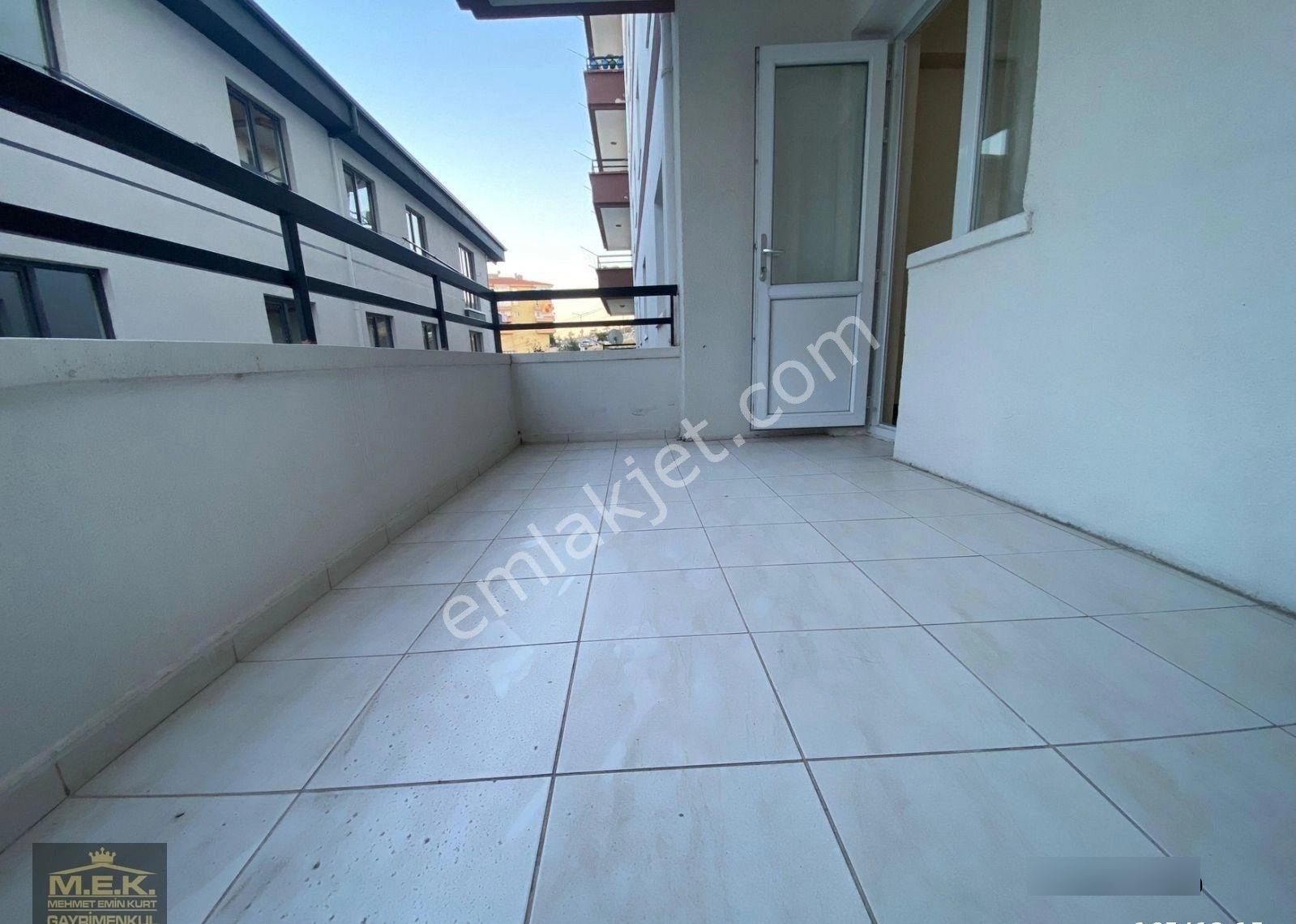 Bağlum Bulvarında 3+1 Kullanışlı Hesaplı - Görsel 16