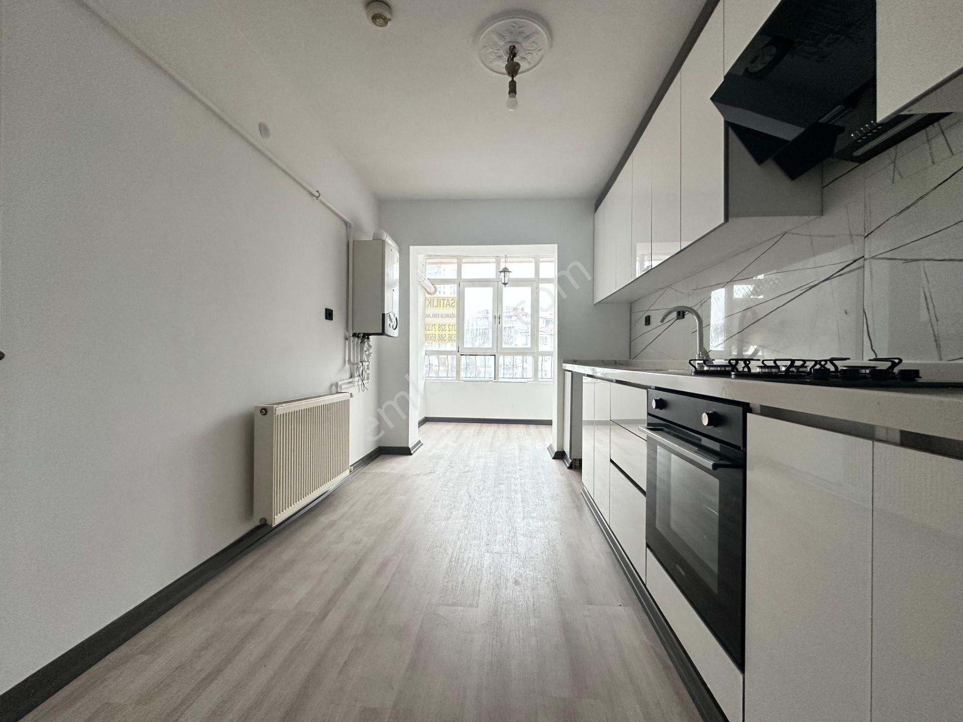 Pursaklar Mehmet Zengin Emlak'tan Mimar Sinan Mah. Kilerli Ful Yapılı 3.kat 3+1 Daire - Görsel 7