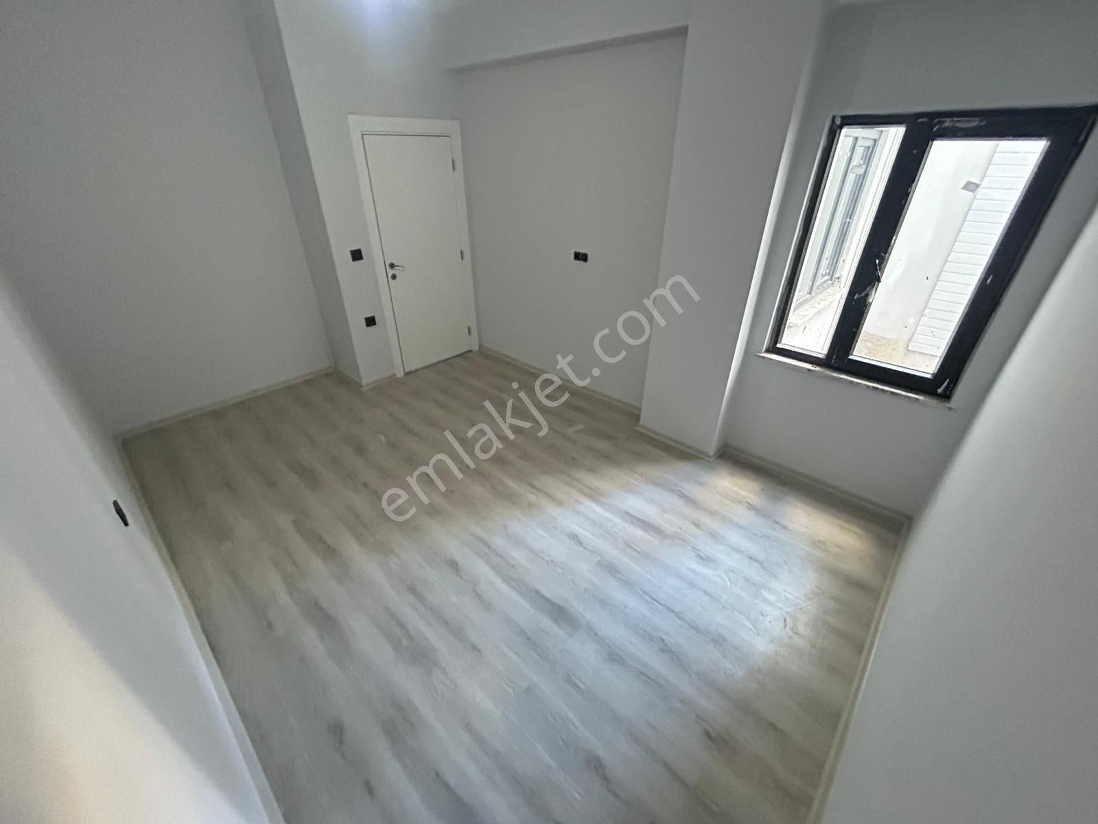 Yükselden Satılık Kadıköy'de Yerden Isıtmalı K.otoparklı Ultra Lux Ön Cephe Asansörlü 2+1 Daire - Görsel 16