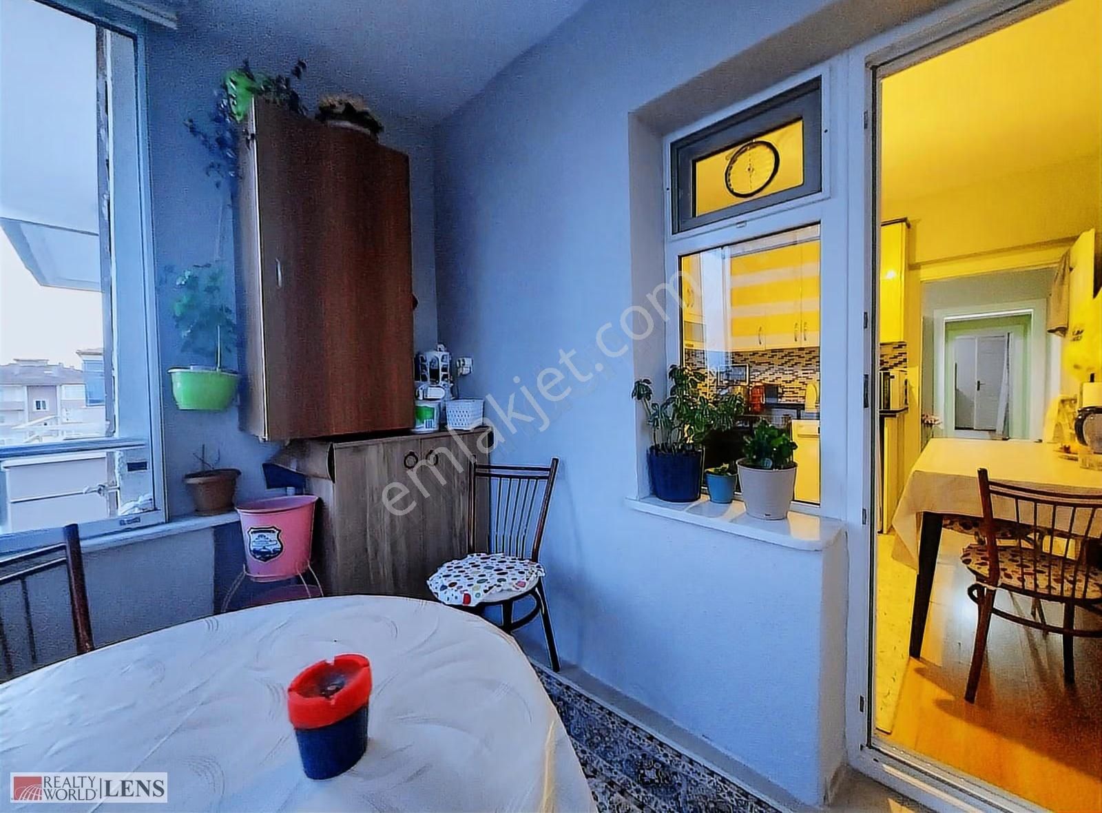 İçi Yenilenmiş Emniyet Müdürlüğü Yanında 3+1 Satılık Daire - Görsel 5