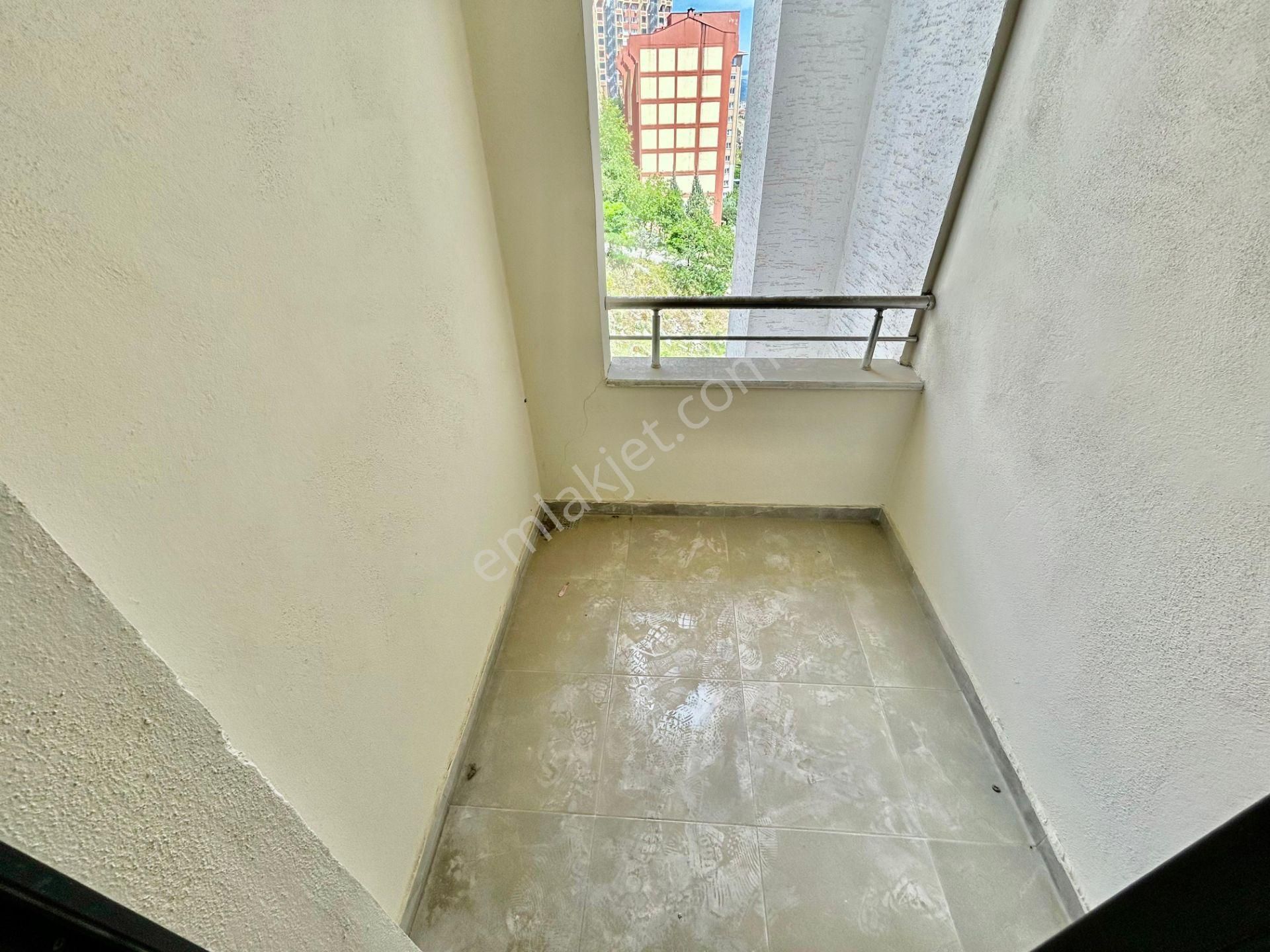 Yüksel'den Edremit'te Güvenlikli Site İçinde Arakat 3+1 Satılık Daire - Görsel 6