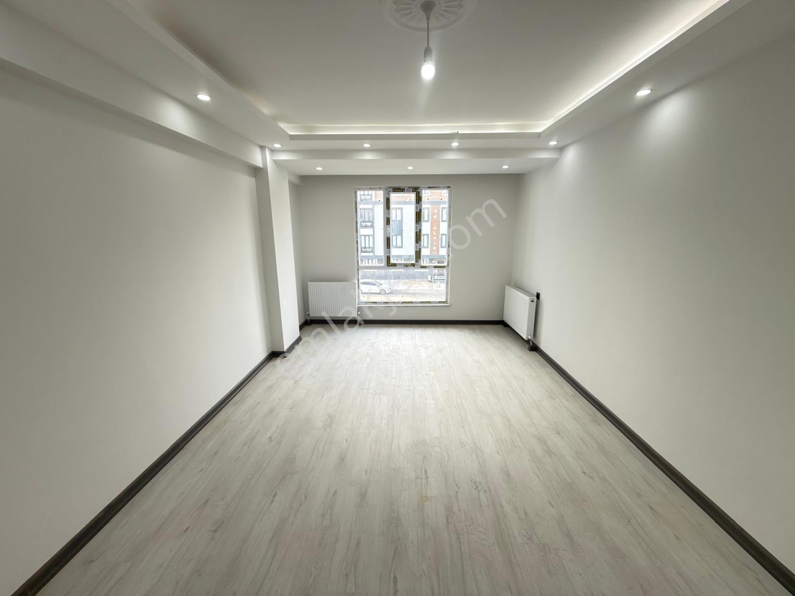 Gümüş Grouptan Devlet Hastanesinin Karşısında Kiralık 2+1 Daire - Görsel 4