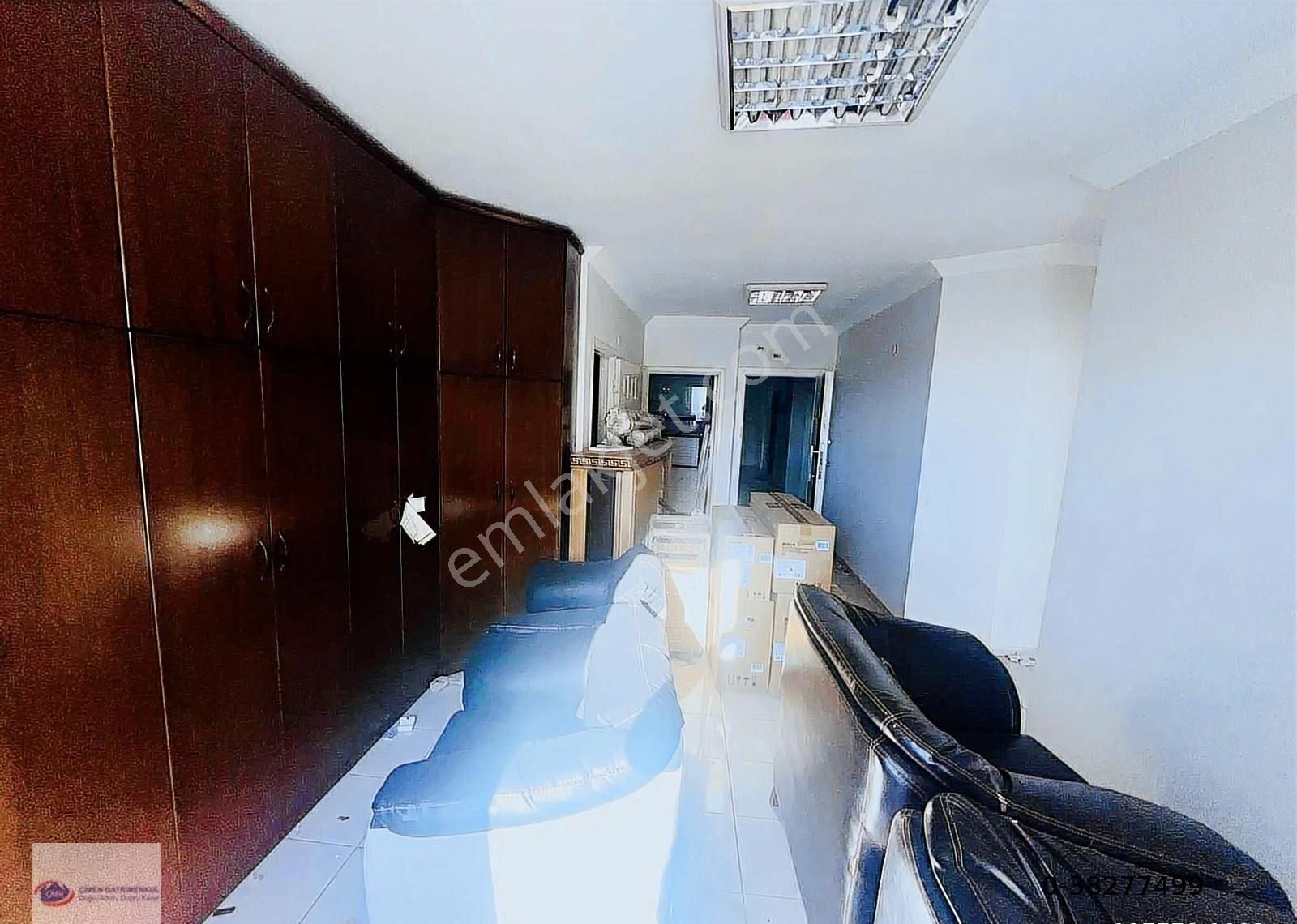 Çimen'den İstiklal Caddesinin En Prestijli İş Merkezinde Ofis - Görsel 14