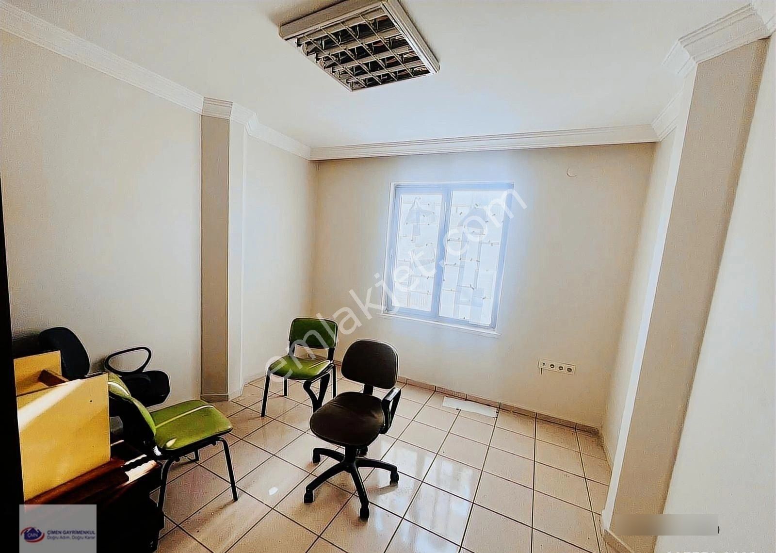 Çimen'den İstiklal Caddesinin En Prestijli İş Merkezinde Ofis - Görsel 8