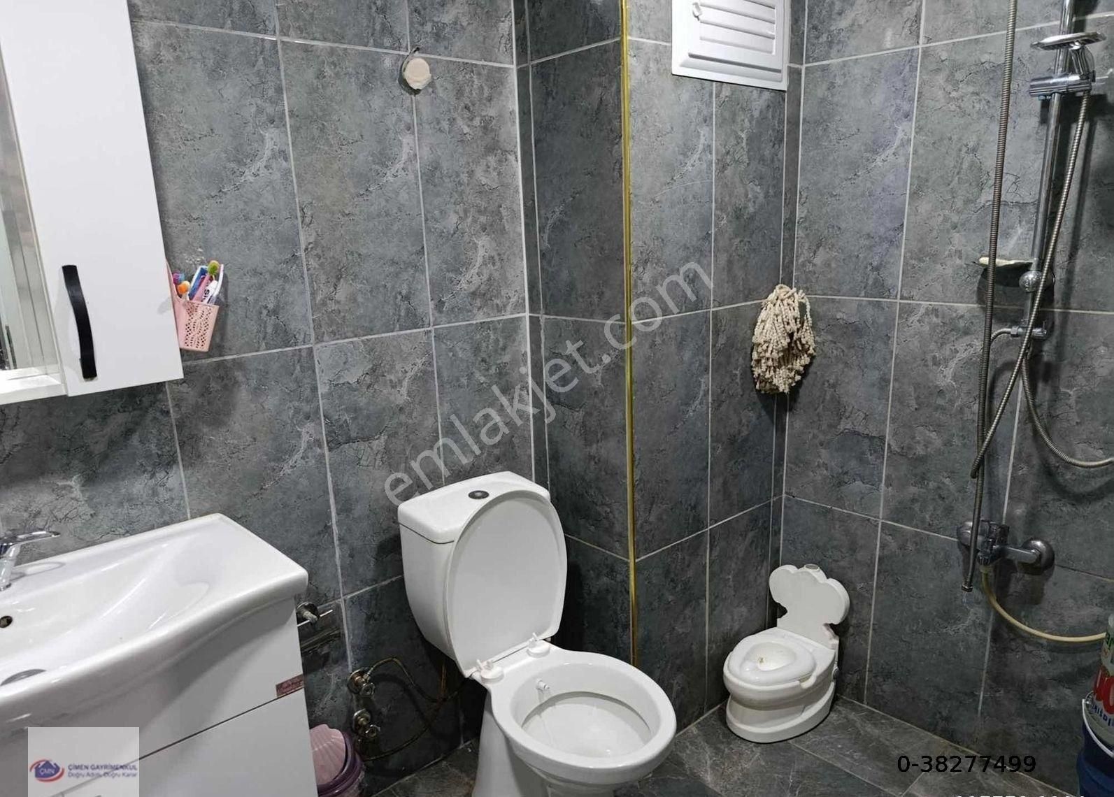 Çimenden Denize Yürüme Mesafesinde Satılık Fırsat Daire - Görsel 2