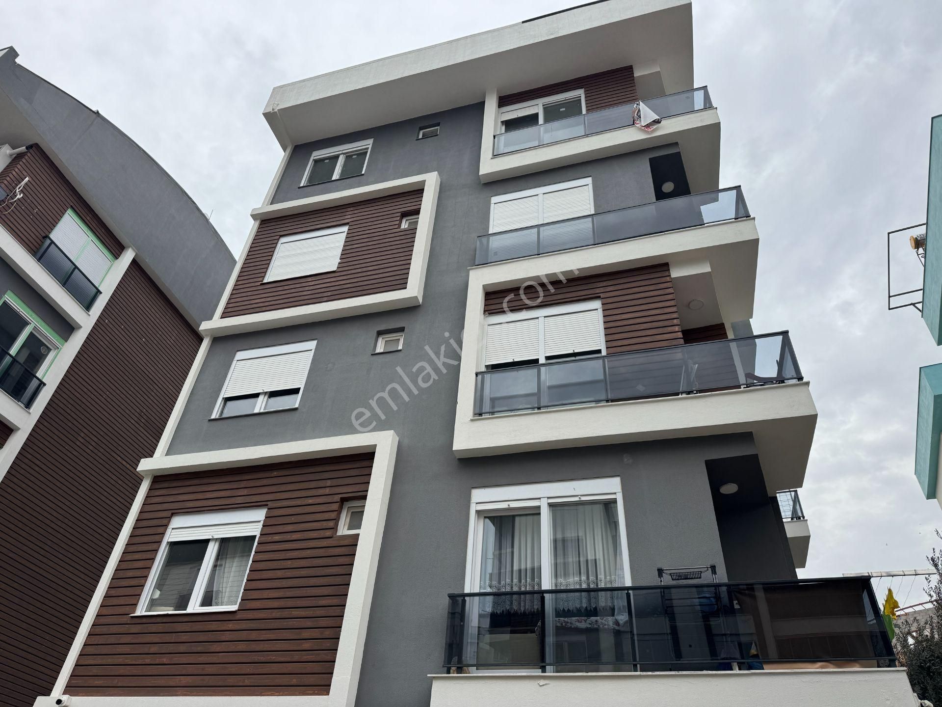 Kızıltoprak Tramvay Yakını Sıfır 3+1 Fırsat Dubleks - Görsel 23