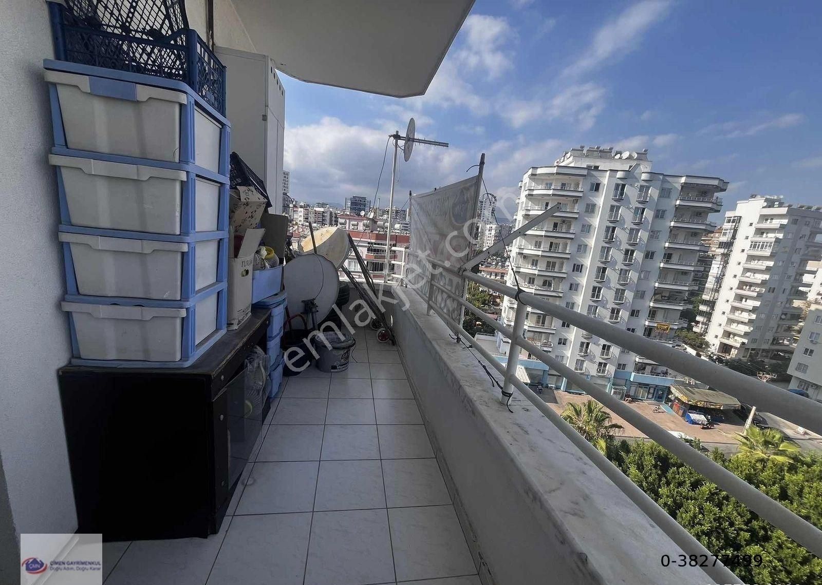 Çimenden Mezitlinin Merkezinde Geniş Lüx Satılık Daire - Görsel 7