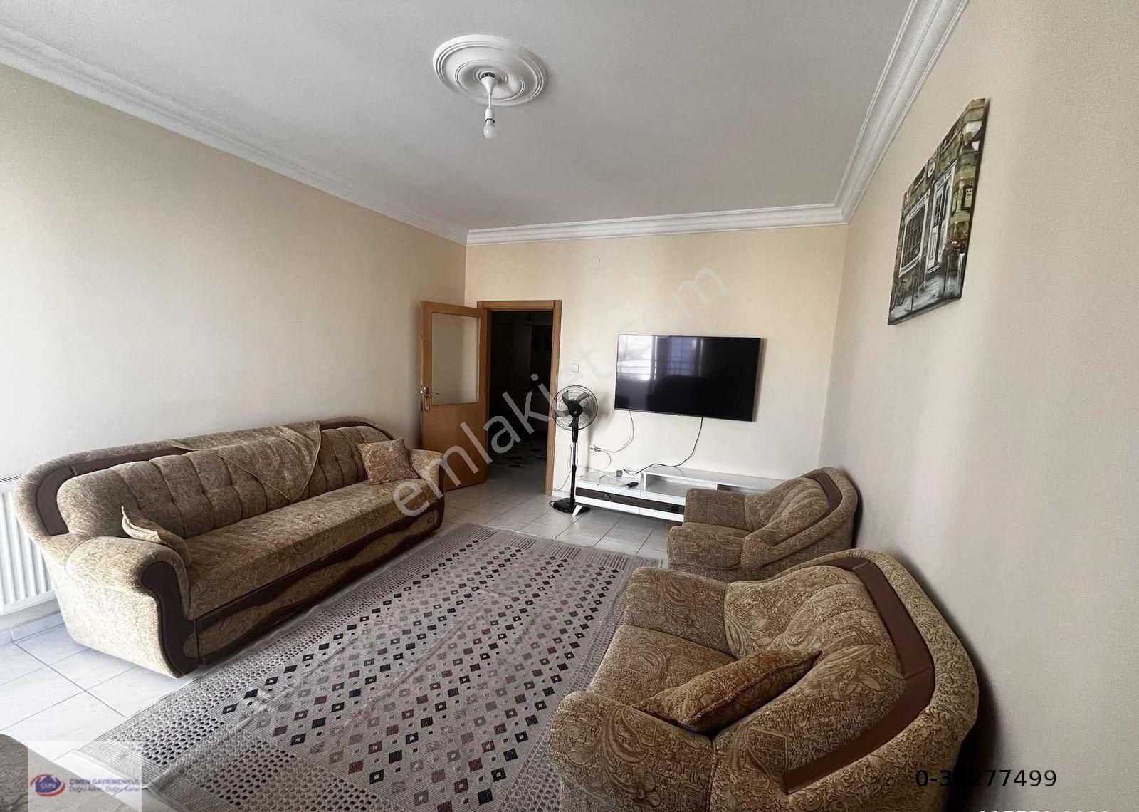 Çimenden Mezitlinin Merkezinde Geniş Lüx Satılık Daire - Görsel 17