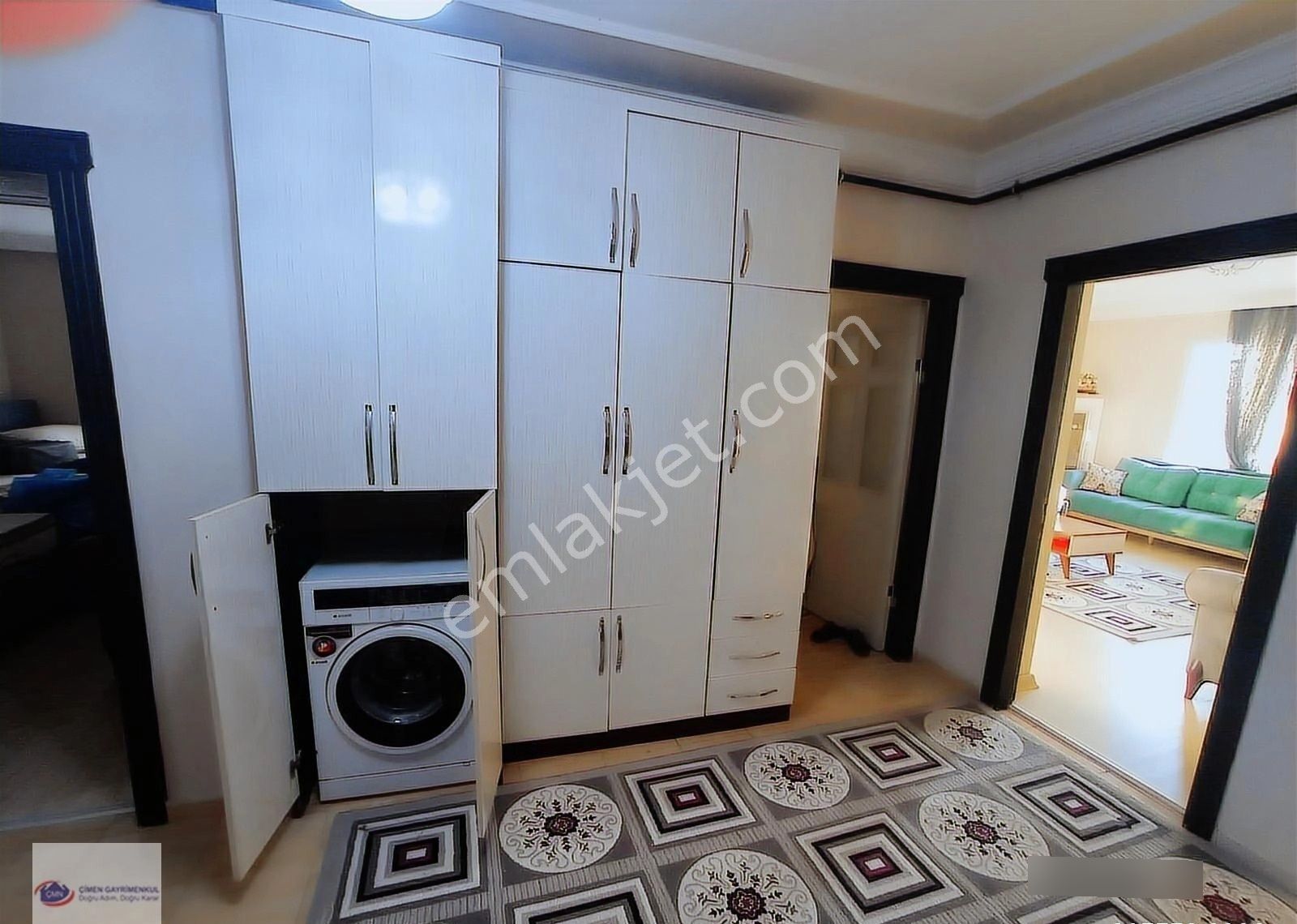 Çimenden Eski Belediye Civarında Eşyalı Kiralık Daire - Görsel 2