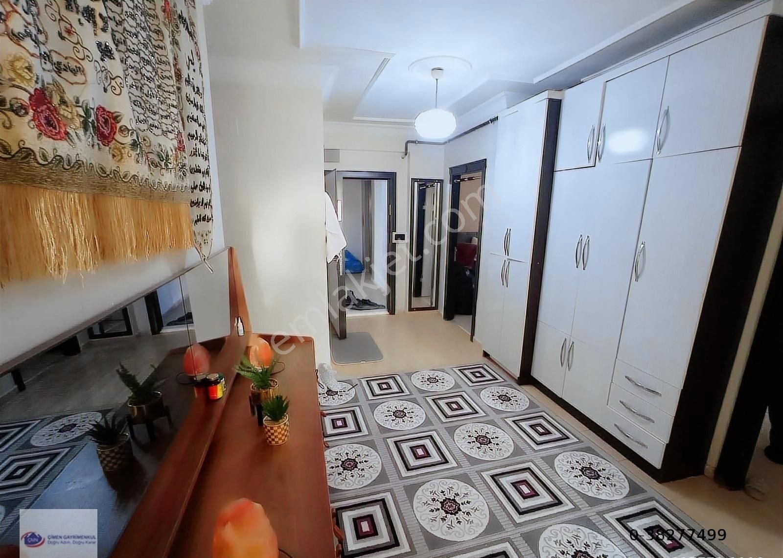 Çimenden Eski Belediye Civarında Eşyalı Kiralık Daire - Görsel 14