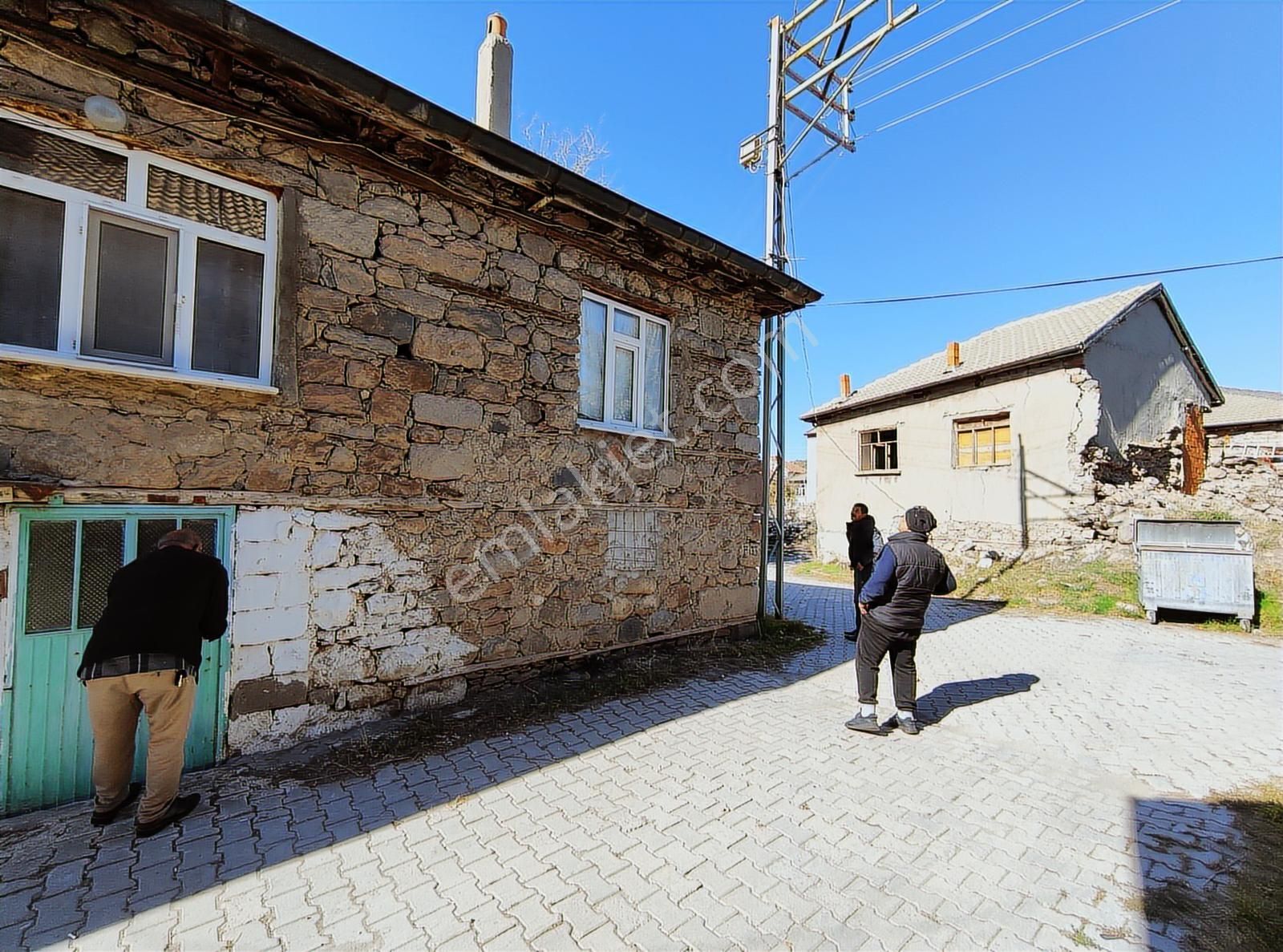 Özpınar ,dan Boyalı M. Satılık 2 Kat Müstakil Ev Arsa 526 M2 - Görsel 2