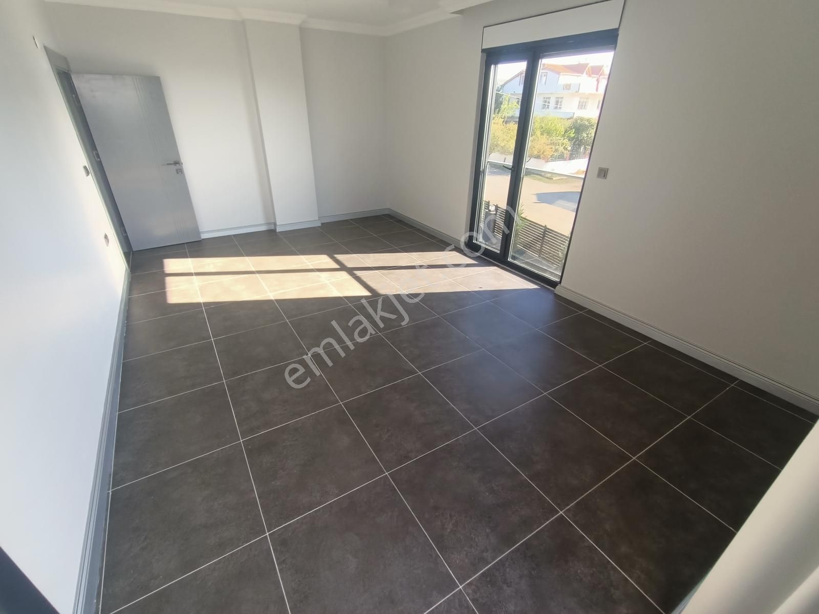 Tekirdağ Yeniçiftlik'te Ultra Lüks Havuzlu Müstakil Villa - Görsel 19