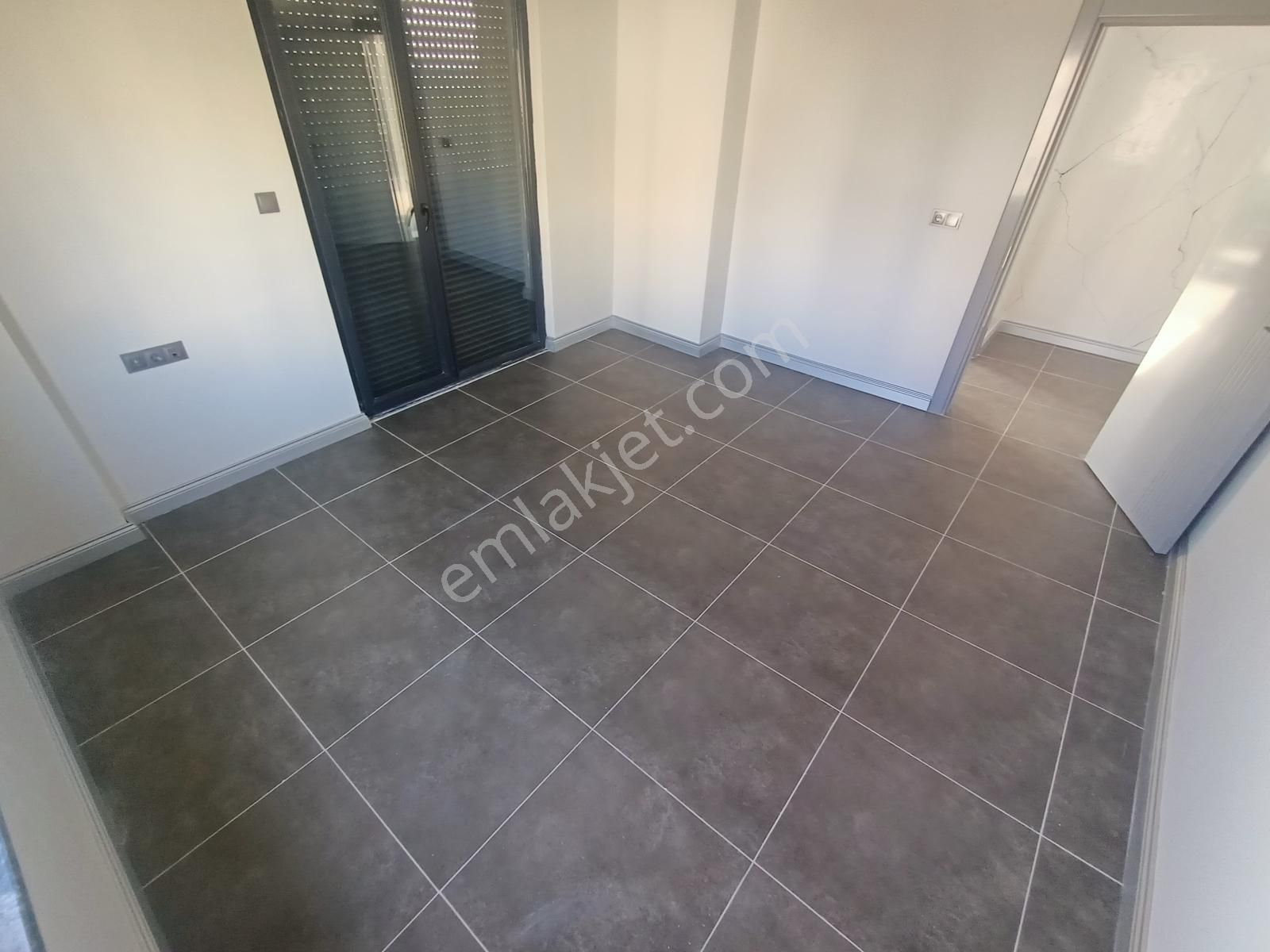 Tekirdağ Yeniçiftlik'te Ultra Lüks Havuzlu Müstakil Villa - Görsel 6