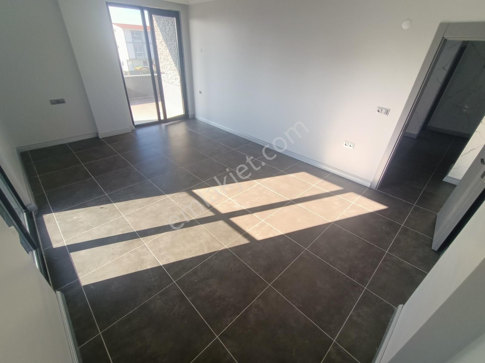 Tekirdağ Yeniçiftlik'te Ultra Lüks Havuzlu Müstakil Villa - Görsel 5