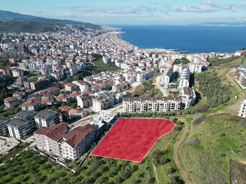 Elfi'den Güzelyalı Burgaz'da Deniz Manzaralı 2.680m2 İmarlı Arsa