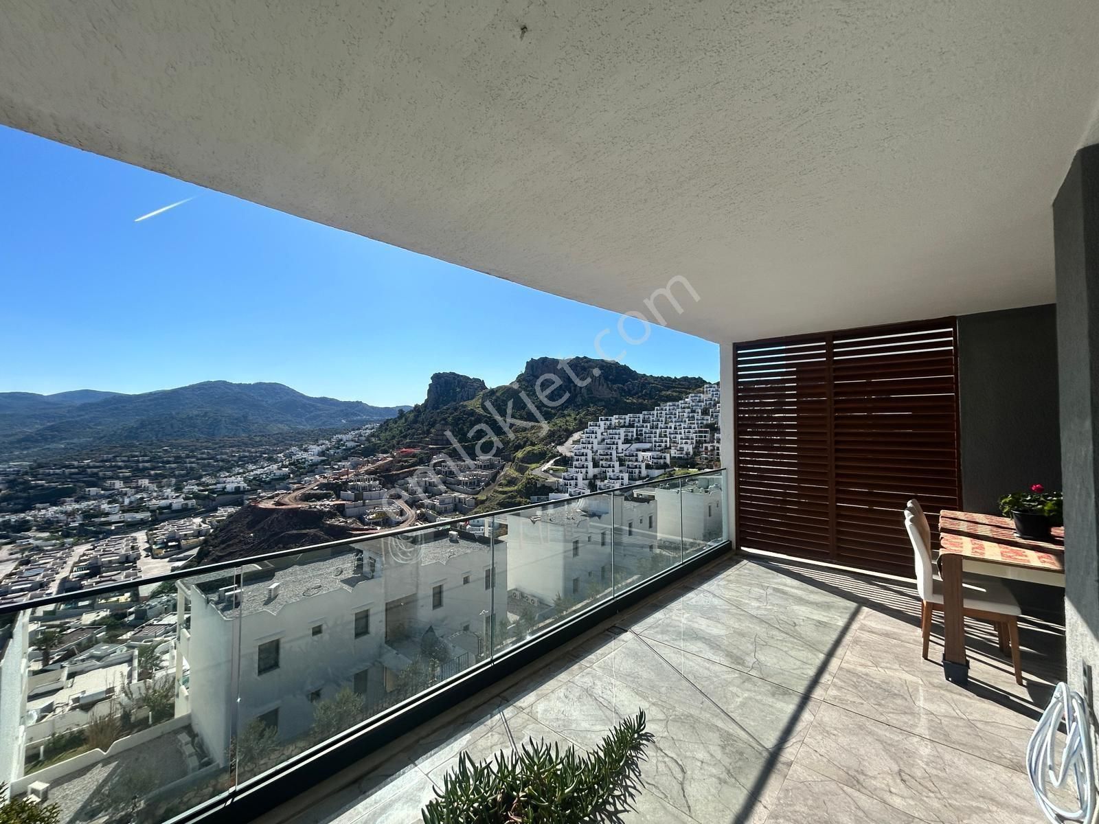 Bodrum Gündoğanda Deniz Manzaralı 2+1 Teraslı Satılık Daire - Görsel 8