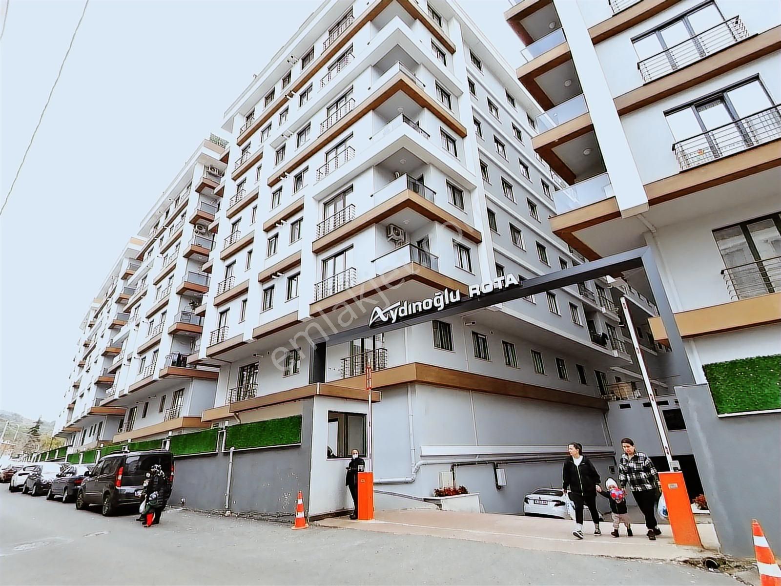 Maltepe Girne Mah.de Site İçerisinde 85 M2 Geniş 1+1 Kiralık