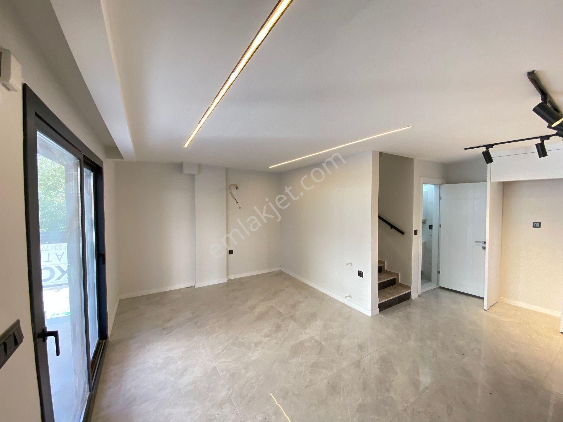 Özdere De Otoparklı Denize 50m Full Manzaralı Lüx Satılık 3+1 Villa - Görsel 8