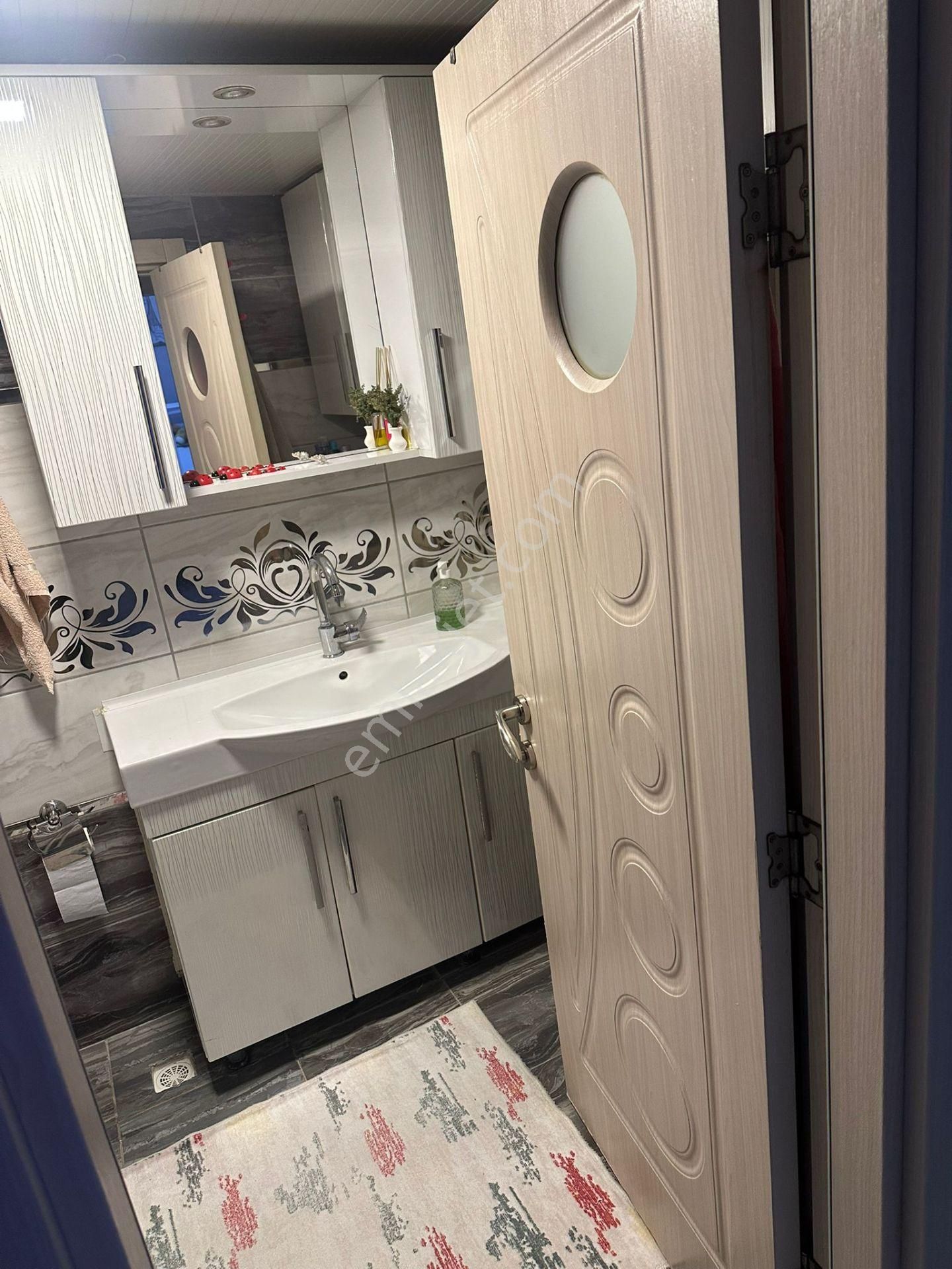 Karabağlar Yurtoğlu Mah. 3+1 120 M2 Kare Doğalğazlı Asansörlü Satılık Daire - Görsel 10