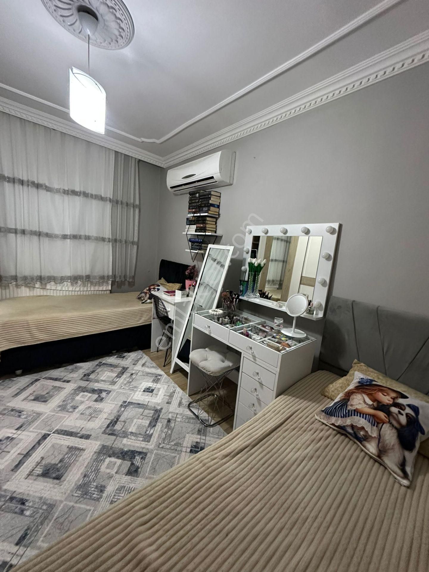 Karabağlar Yurtoğlu Mah. 3+1 120 M2 Kare Doğalğazlı Asansörlü Satılık Daire - Görsel 14