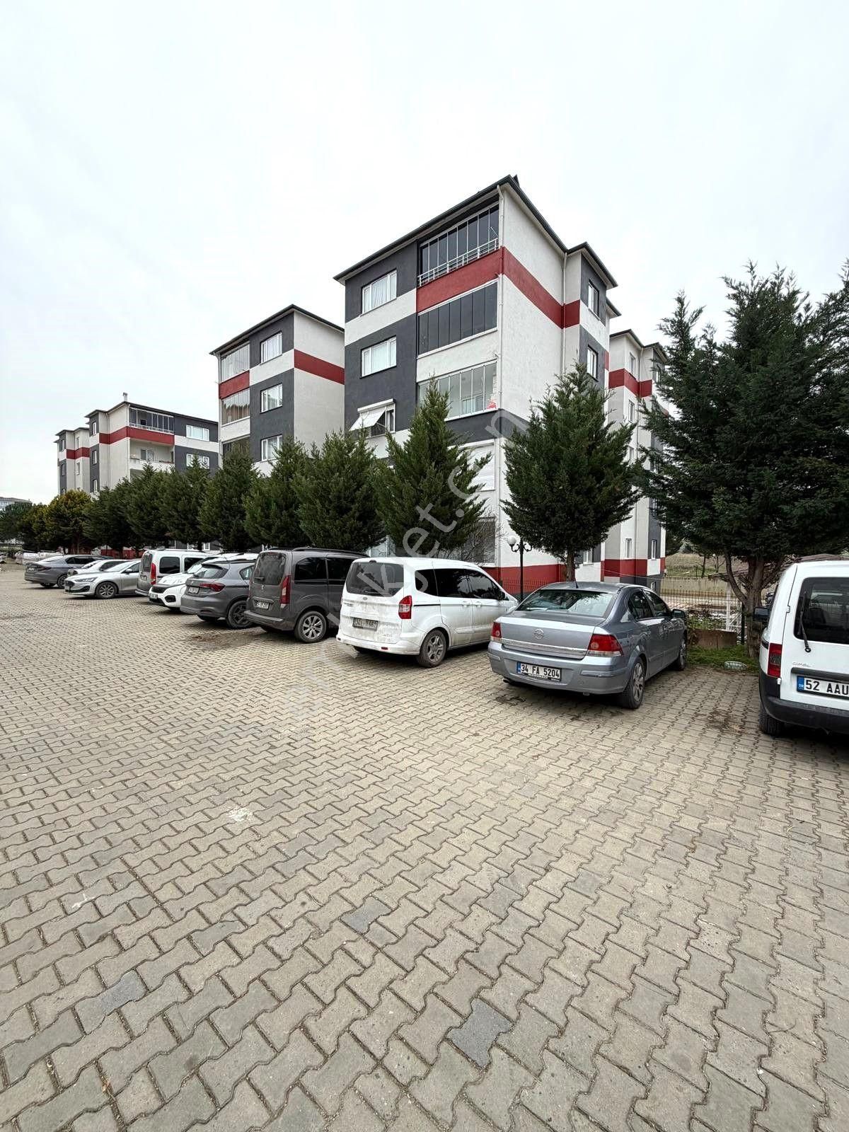 Silivri Çanta Mahallesinde Havuzlu Site İçinde 3+1 Satılık Daire - Görsel 7