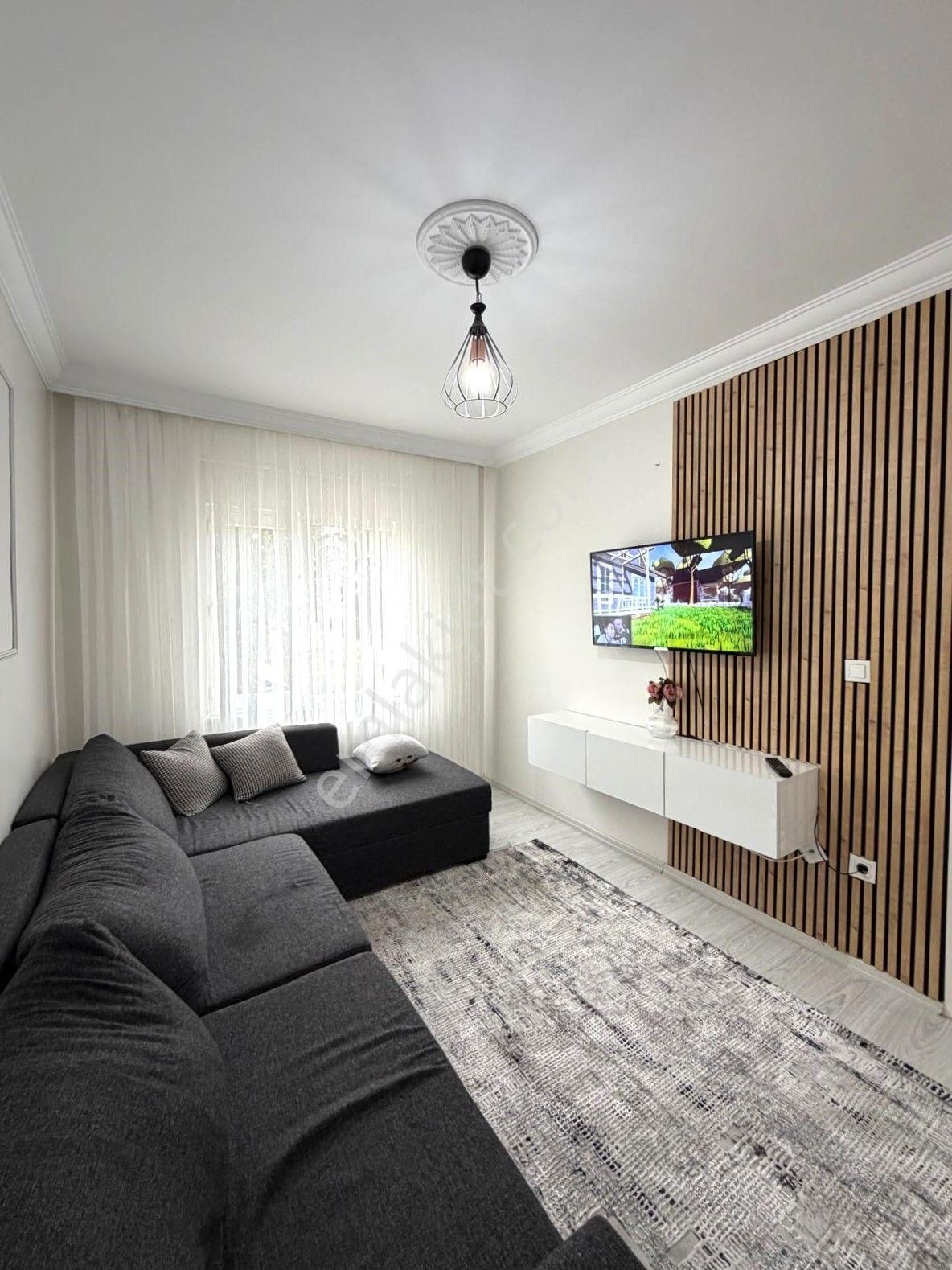 Silivri Çanta Mahallesinde Havuzlu Site İçinde 3+1 Satılık Daire - Görsel 14