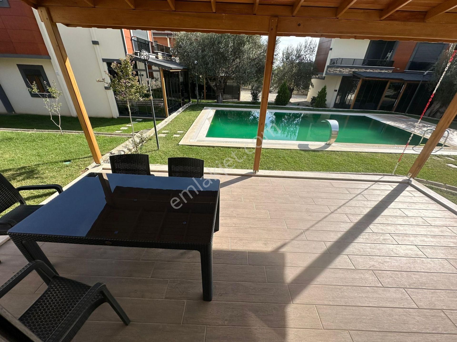 ✨akçay Ay Emlaktan✨gürede Kazdağlarının Eteklerinde Havuzlu Deniz Manzaralı Satılık 3+1 Müstakil Ev - Görsel 5