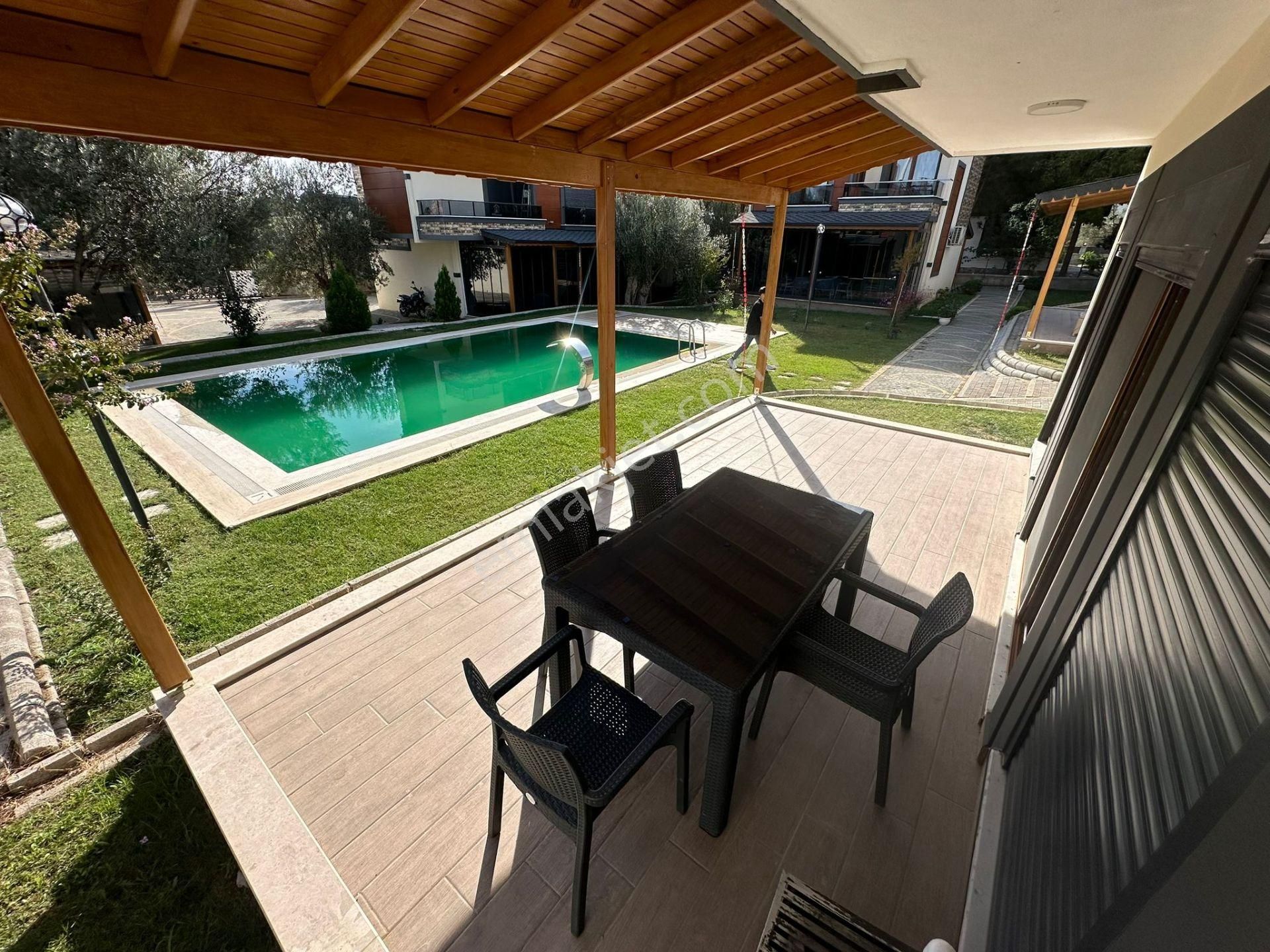 ✨akçay Ay Emlaktan✨gürede Kazdağlarının Eteklerinde Havuzlu Deniz Manzaralı Satılık 3+1 Müstakil Ev - Görsel 9