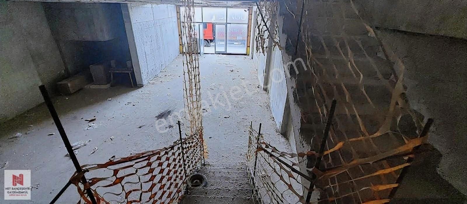 Oto Bakım Servisi,ne Uygun Kiralık Dükkan