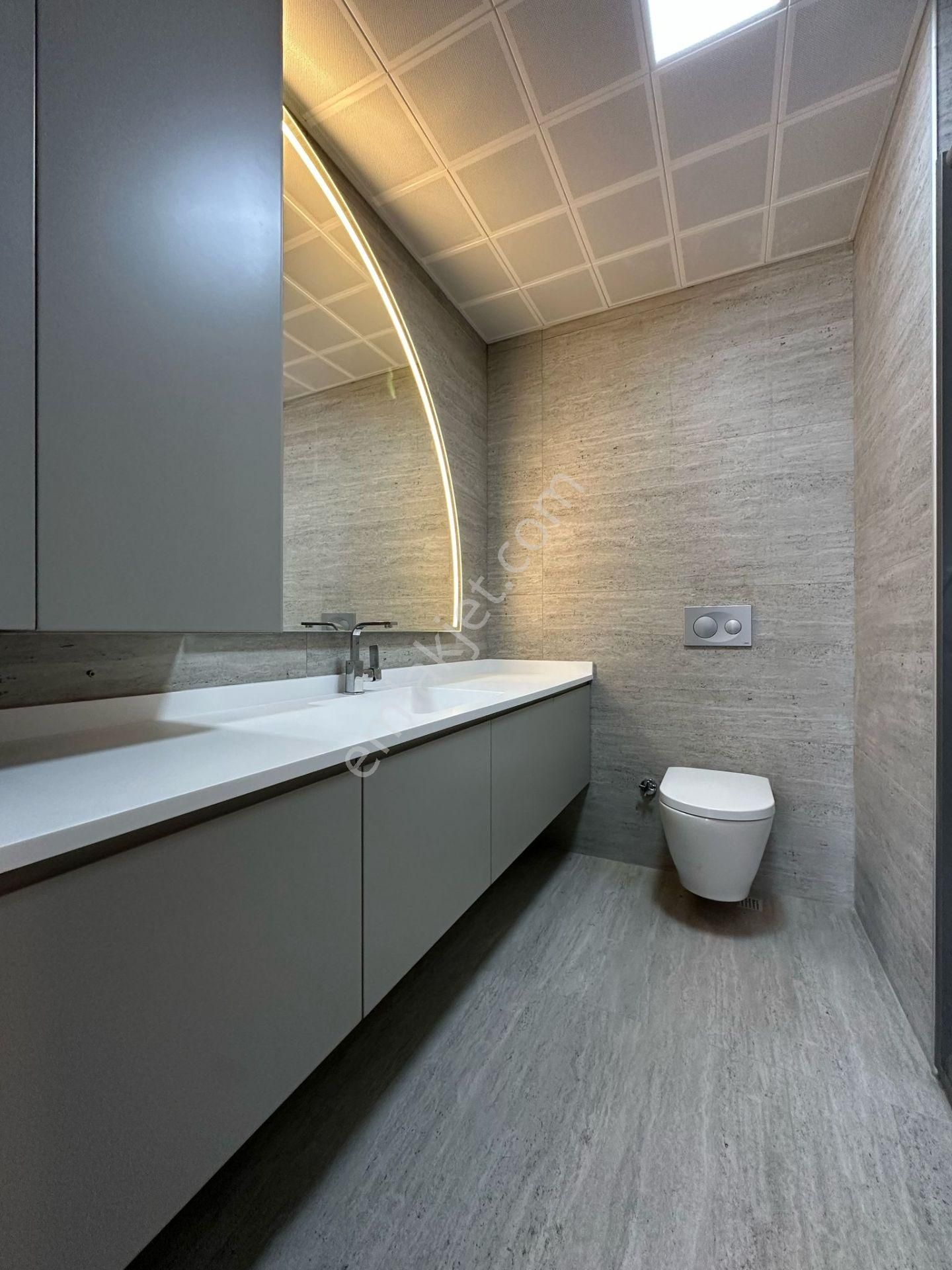 Pursaklar Mehmet Zengin Emlak'tan K. Otopaklı Teras Balkonlu Çift Banyolu 4.kat 4+1 Lüks Sitede - Görsel 29