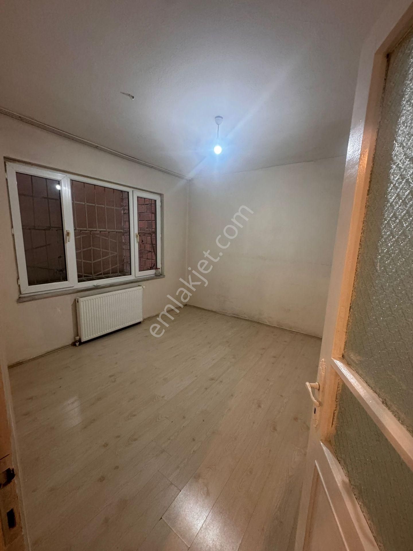 Esenevler’de Merkezi Konumda Kiralık 2+1 Daire - Görsel 6