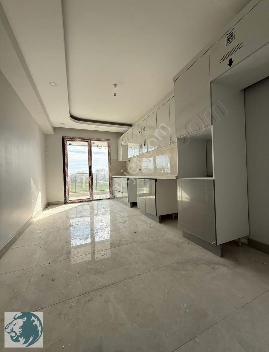 Celaliyenin Göz Bebegi Denize 200m2 3+2 Dublex Daire Kelepir - Görsel 15