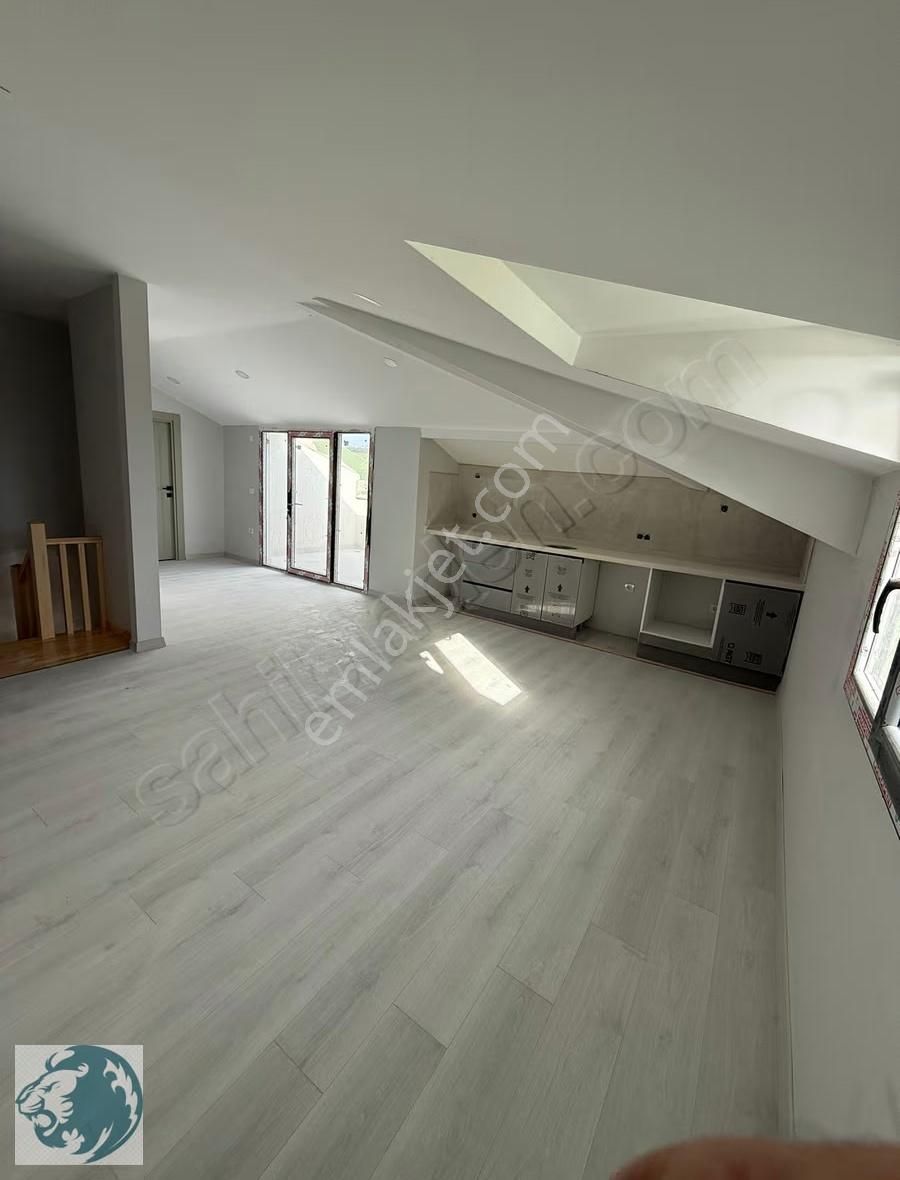 Celaliyenin Göz Bebegi Denize 200m2 3+2 Dublex Daire Kelepir - Görsel 23