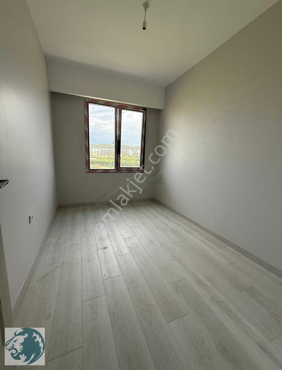 Celaliyenin Göz Bebegi Denize 200m2 3+2 Dublex Daire Kelepir - Görsel 21