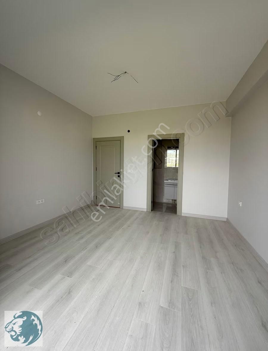 Celaliyenin Göz Bebegi Denize 200m2 3+2 Dublex Daire Kelepir - Görsel 25