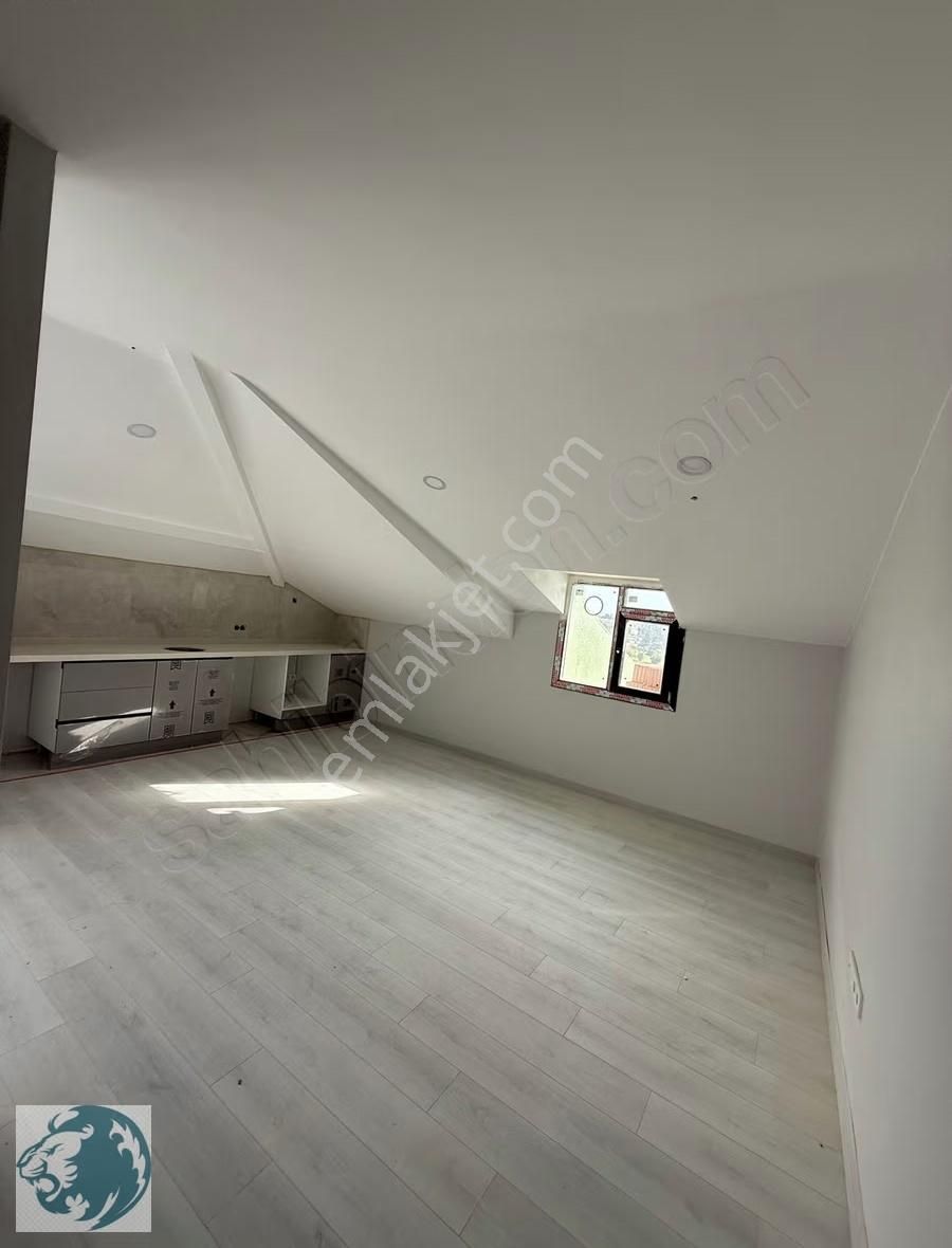 Celaliyenin Göz Bebegi Denize 200m2 3+2 Dublex Daire Kelepir - Görsel 9