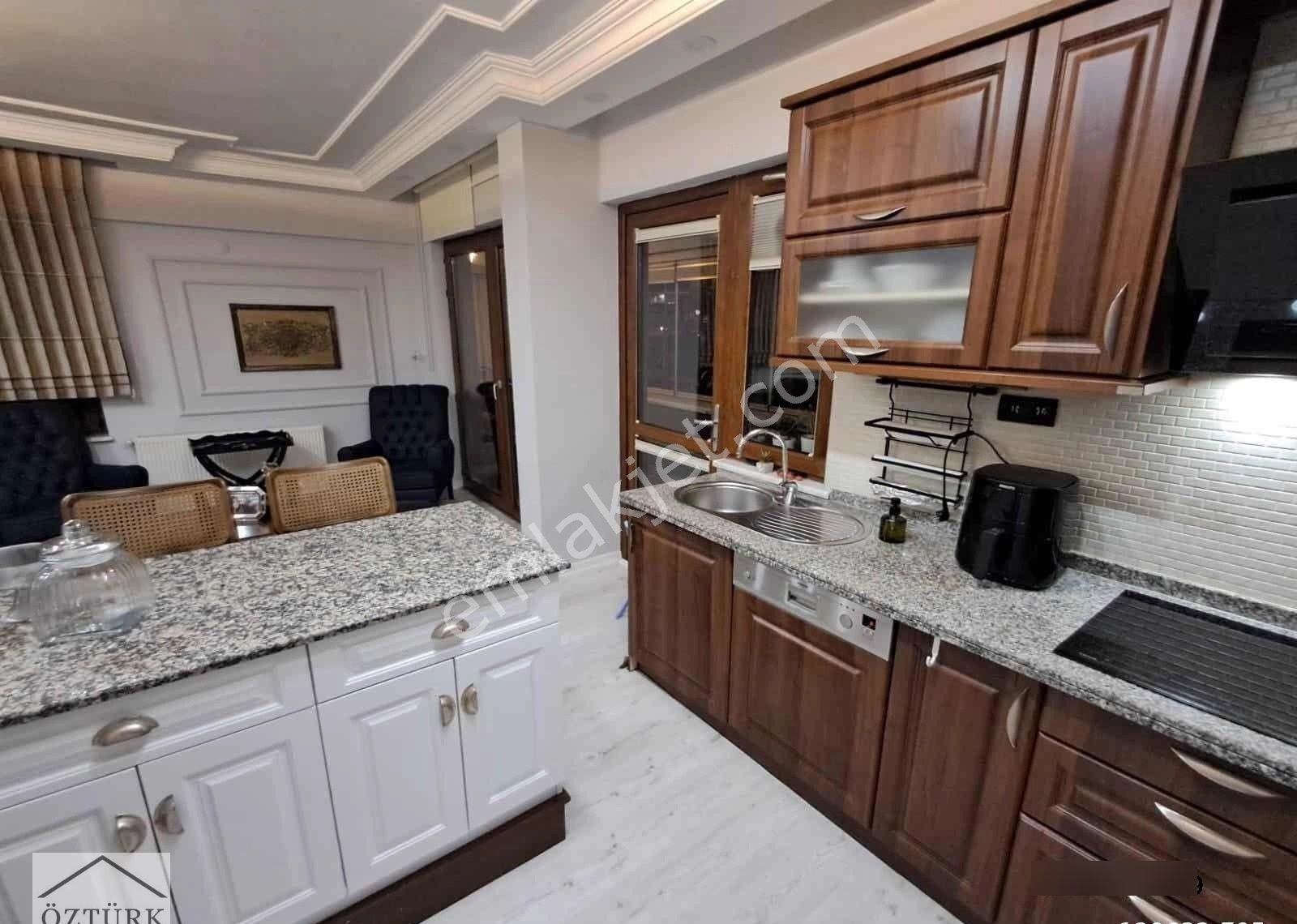 Atakentin Merkezinde Yatırımlık Bol Ekstralı Satılık 3+1 - Görsel 18